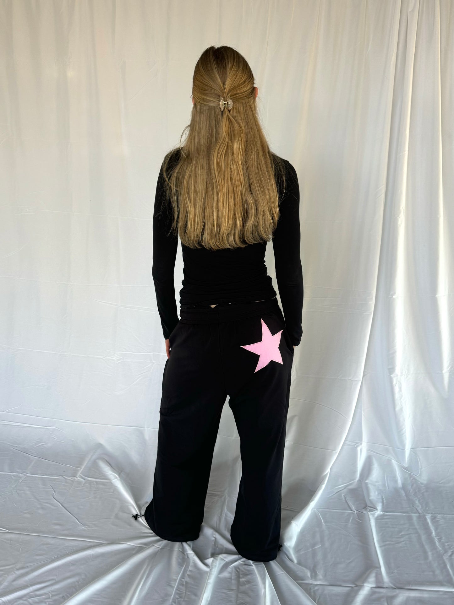 FÖRBESTÄLLNING svart CORE STAR sweatpant